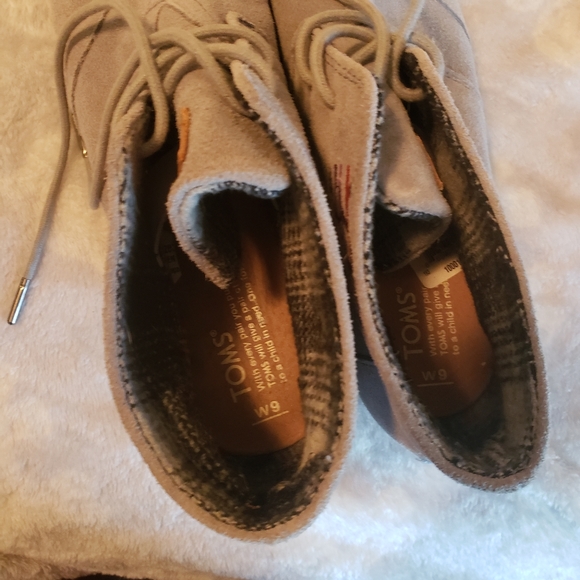 Toms Gray Wedge Bootie - Picture 2 of 3